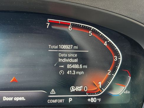 Used 2021 BMW 530i 530i w/ Premium Package image 15