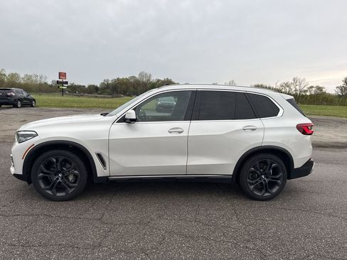 Used 2019 BMW X5 xDrive40i w/ Convenience Package AWD/4WD image 5