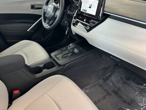 Certified 2026 Toyota Corolla Cross L FWD image 20