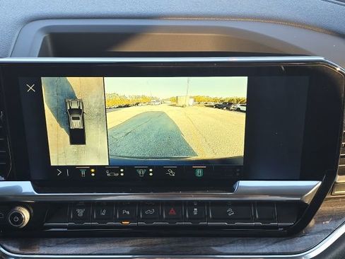 Used 2024 Chevrolet Silverado 2500 LTZ w/ LTZ Plus Package image 38