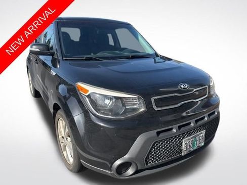 Used 2014 Kia Soul + image 1