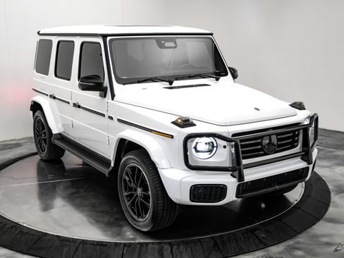 Used 2025 Mercedes-Benz G 550 w/ Exclusive Interior Package image 24