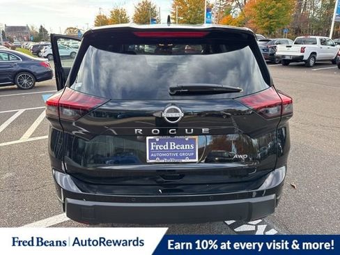 New 2026 Nissan Rogue SV image 6