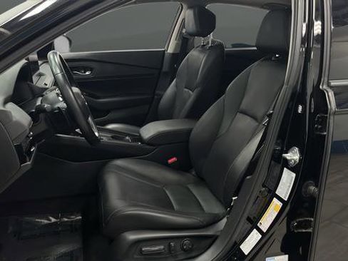 Used 2024 Honda Accord Touring image 9