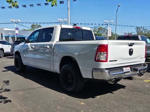Used 2019 RAM 1500 Big Horn AWD/4WD image 6