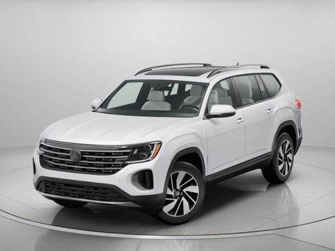 Used 2024 Volkswagen Atlas SE FWD image 8