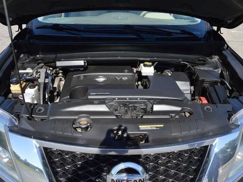 Used 2014 Nissan Pathfinder SL w/ SL Tech Package AWD/4WD image 37