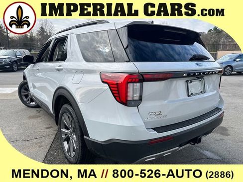 New 2026 Ford Explorer Active w/ Active Comfort Package image 9