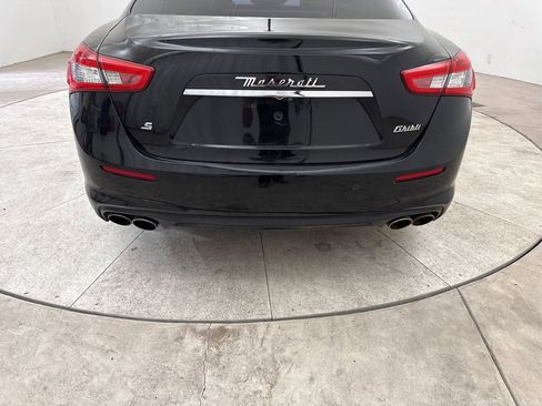 Used 2019 Maserati Ghibli S GranLusso RWD image 22