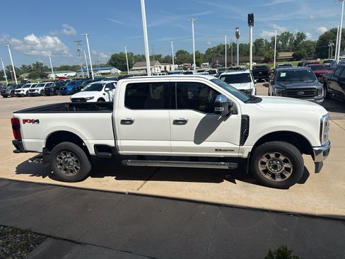 Used 2025 Ford F250 Lariat w/ Chrome Package AWD/4WD image 5