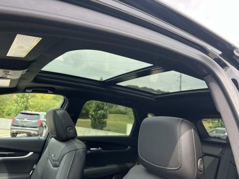 New 2025 Cadillac XT5 Premium Luxury image 21