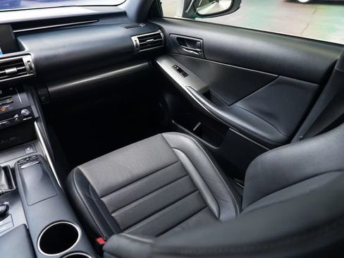 Used 2014 Lexus IS 250 w/ F-Sport Package RWD image 25