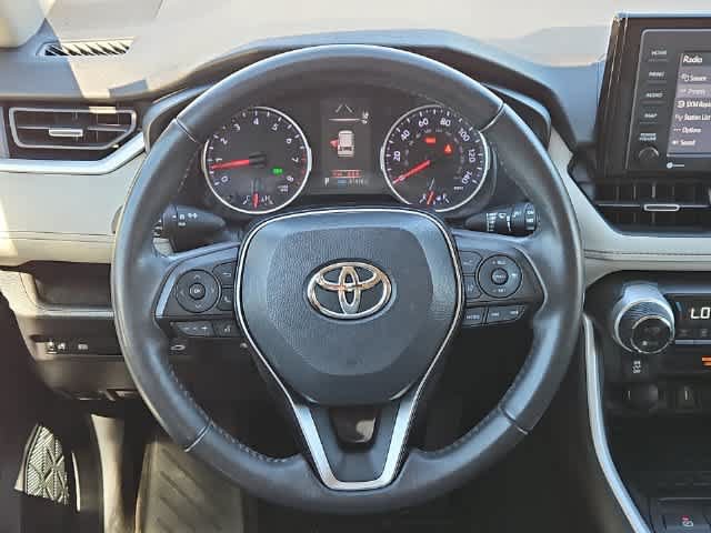 Used 2021 Toyota RAV4 XLE Premium FWD image 21