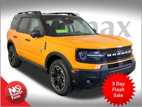 New 2026 Ford Bronco Sport Outer Banks w/ Outer Banks Tech Package+ AWD/4WD image 1