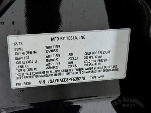 Used 2023 Tesla Model Y Long Range image 38