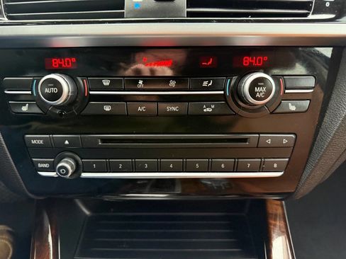 Used 2017 BMW X3 xDrive28i image 19