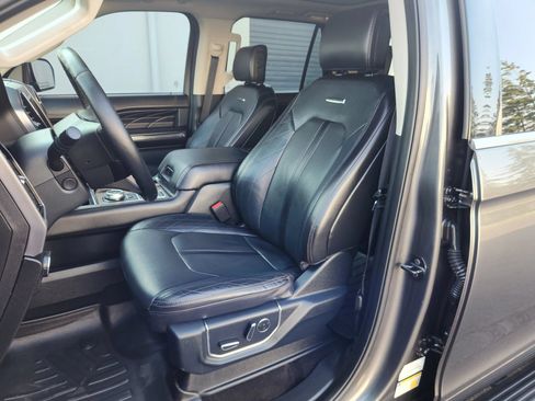 Used 2021 Ford Expedition Max Platinum AWD/4WD image 8