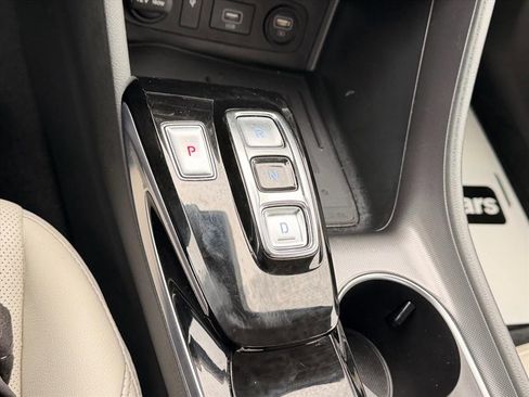 Used 2023 Hyundai Sonata Limited image 27