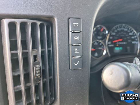 Used 2024 GMC Savana 2500 w/ Driver Convenience Package image 17