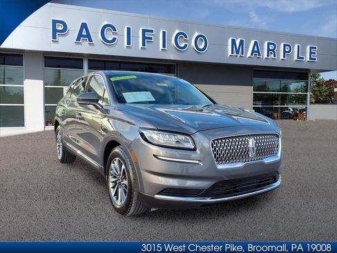 Certified 2022 Lincoln Nautilus AWD w/ Premium Package image 1