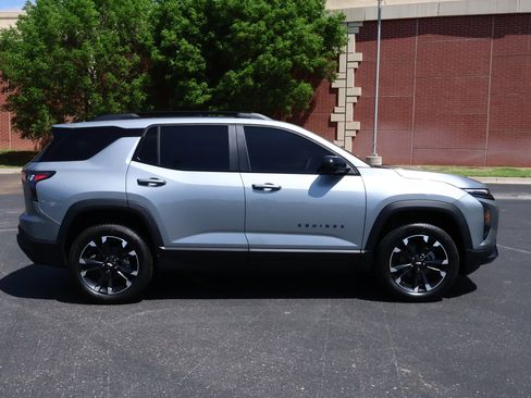 New 2026 Chevrolet Equinox RS w/ Convenience Package III image 34