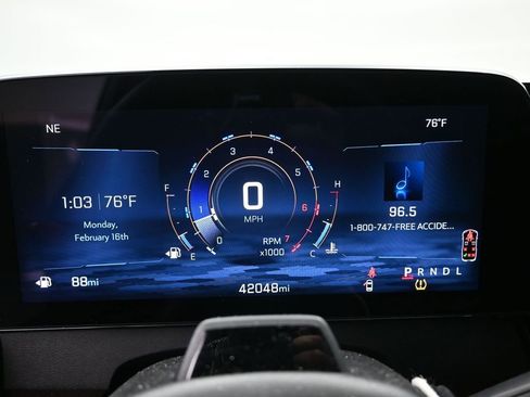 Used 2024 Chevrolet Traverse RS FWD image 10