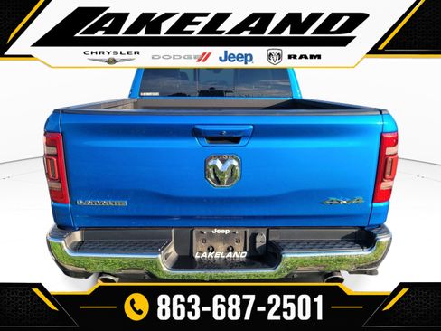 Used 2024 RAM 1500 Laramie AWD/4WD image 5