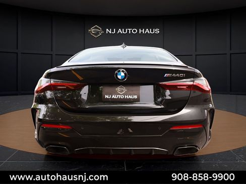 Used 2023 BMW M440i Coupe w/ Premium Package RWD image 9