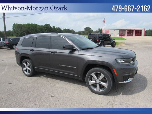 Used 2022 Jeep Grand Cherokee L Limited w/ Trailer Tow Group (B) image 14