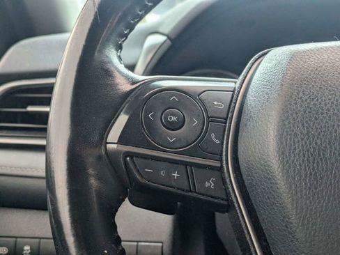 Used 2021 Toyota Camry SE FWD image 22