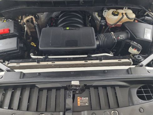 Used 2021 Chevrolet Silverado 1500 RST AWD/4WD image 30