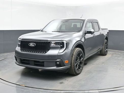 Used 2025 Ford Maverick Lobo image 8