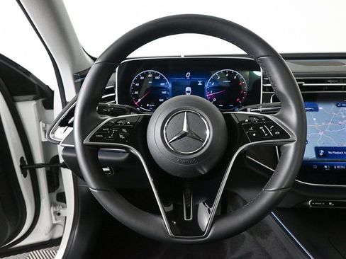 Certified 2025 Mercedes-Benz E 350 Sedan image 2