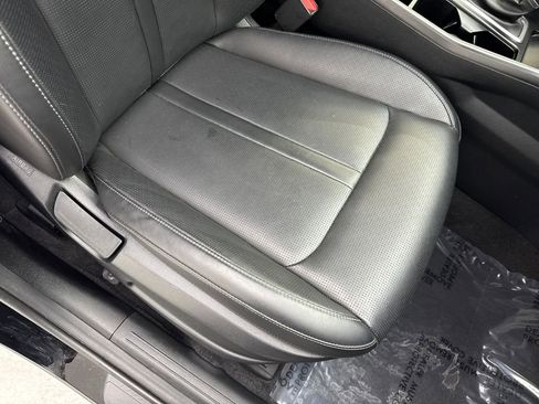 Used 2025 Kia Sorento S w/ Panoramic Sunroof Package FWD image 49