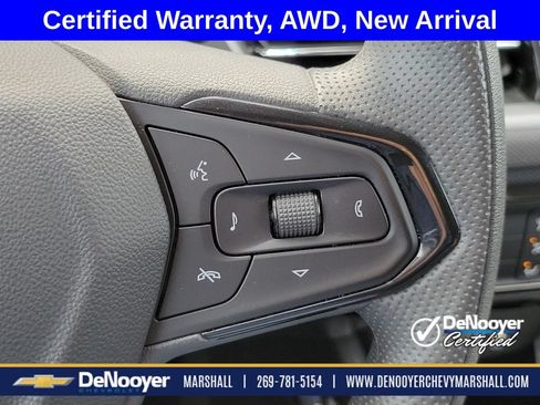 Used 2025 Chevrolet TrailBlazer LT AWD/4WD image 15