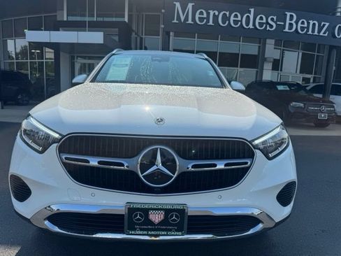 Used 2024 Mercedes-Benz GLC 300 4MATIC image 2