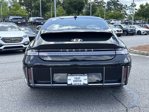 Certified 2023 Hyundai Ioniq 6 Limited RWD image 6