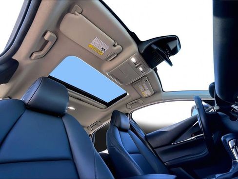 Used 2024 MAZDA CX-30 AWD 2.5 S w/ Preferred Package image 17