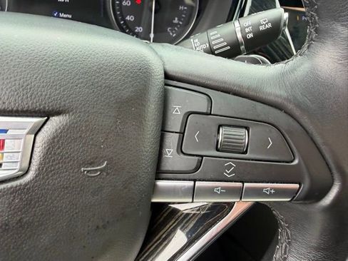 Used 2021 Cadillac XT6 Premium Luxury image 24