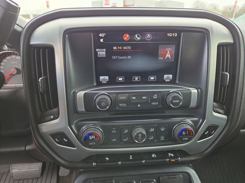 Used 2014 GMC Sierra 1500 SLE w/ SLE Preferred Package image 21