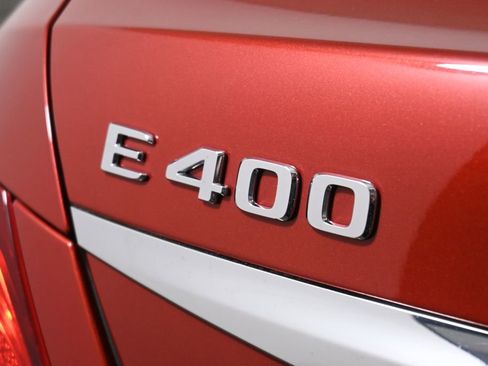 Used 2018 Mercedes-Benz E 400 4MATIC Sedan image 37