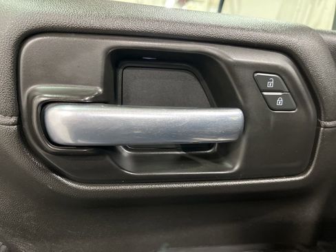 Used 2021 Chevrolet Silverado 1500 LT Trail Boss w/ Convenience Package II image 11