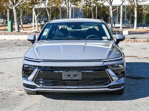 New 2026 Hyundai Sonata SEL image 2