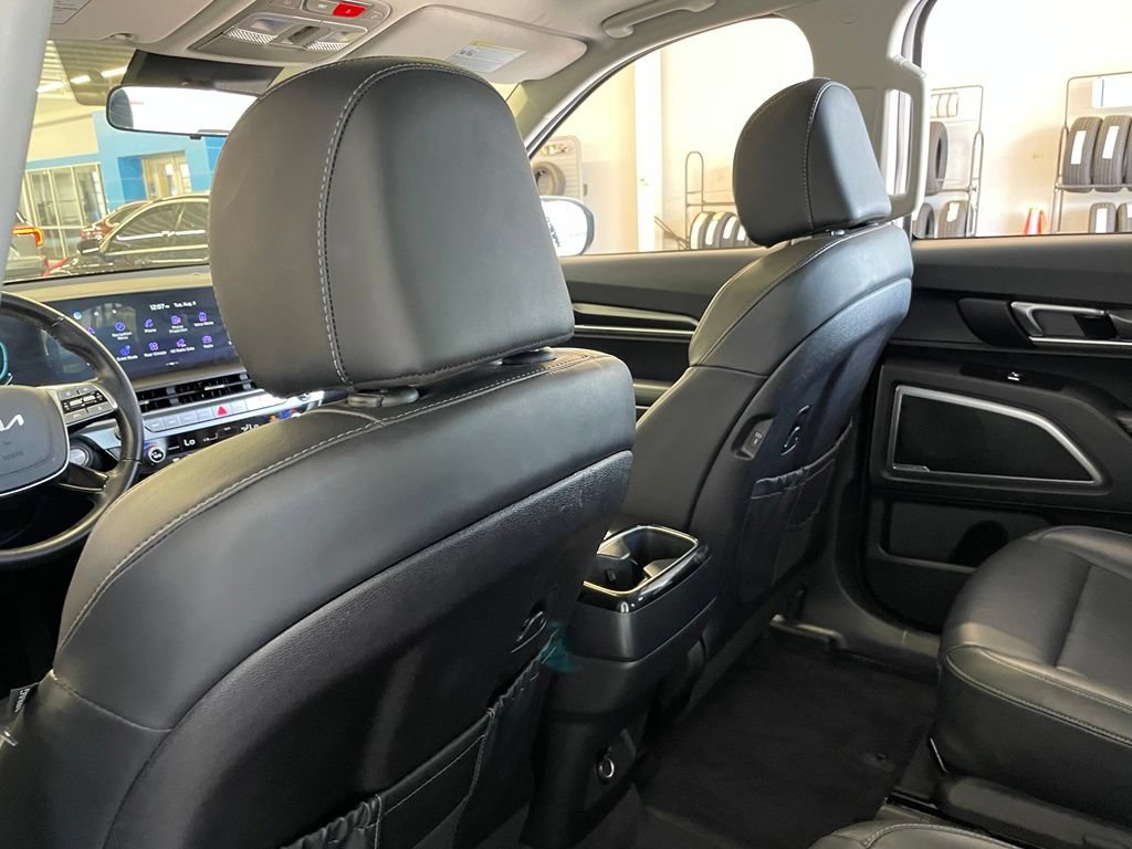 Used 2025 Kia Telluride S AWD/4WD image 28