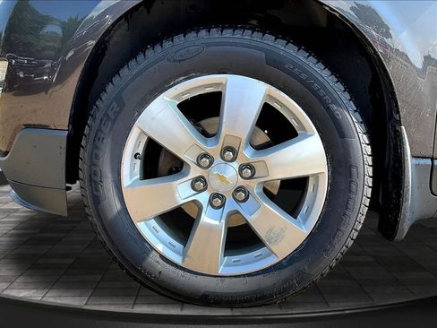 Used 2013 Chevrolet Traverse LTZ FWD image 34
