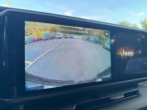 New 2025 Jeep Wrangler Sahara image 34