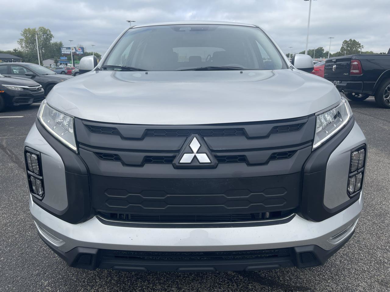 Used 2026 Mitsubishi Outlander Sport AWD image 4