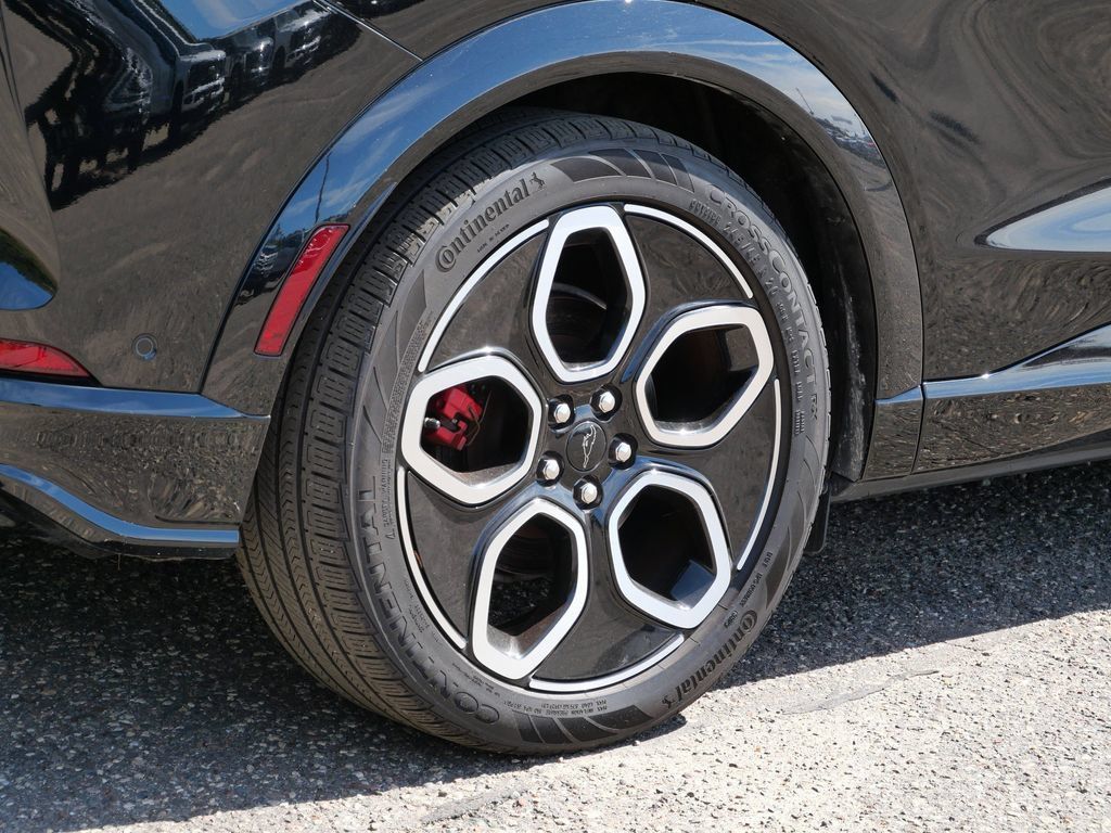 Certified 2024 Ford Mustang Mach-E GT AWD/4WD image 7