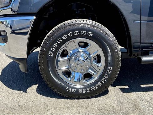 New 2025 RAM 2500 Tradesman image 13