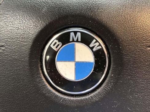 Used 2017 BMW 530i xDrive AWD/4WD image 22